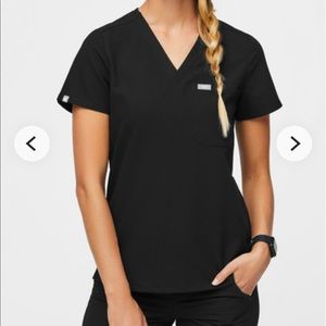 Figs Catarina One Pocket Scrub Top